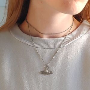 Thin lines flat orb pendant/necklace